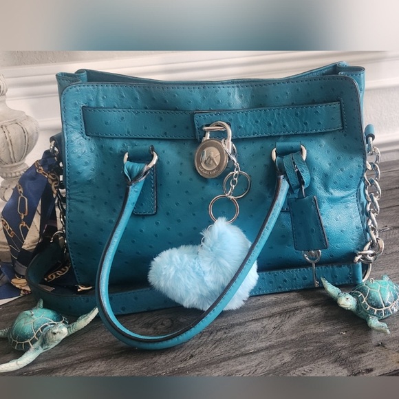 Michael Kors Turquoise Ostrich Embossed Hamilton Bag w/Crossbody - Picture 1 of 10